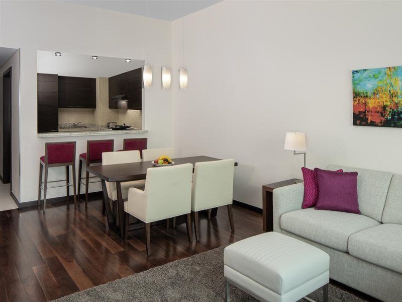 Hyatt Place Dubai Jumeirah Residences Esterno foto